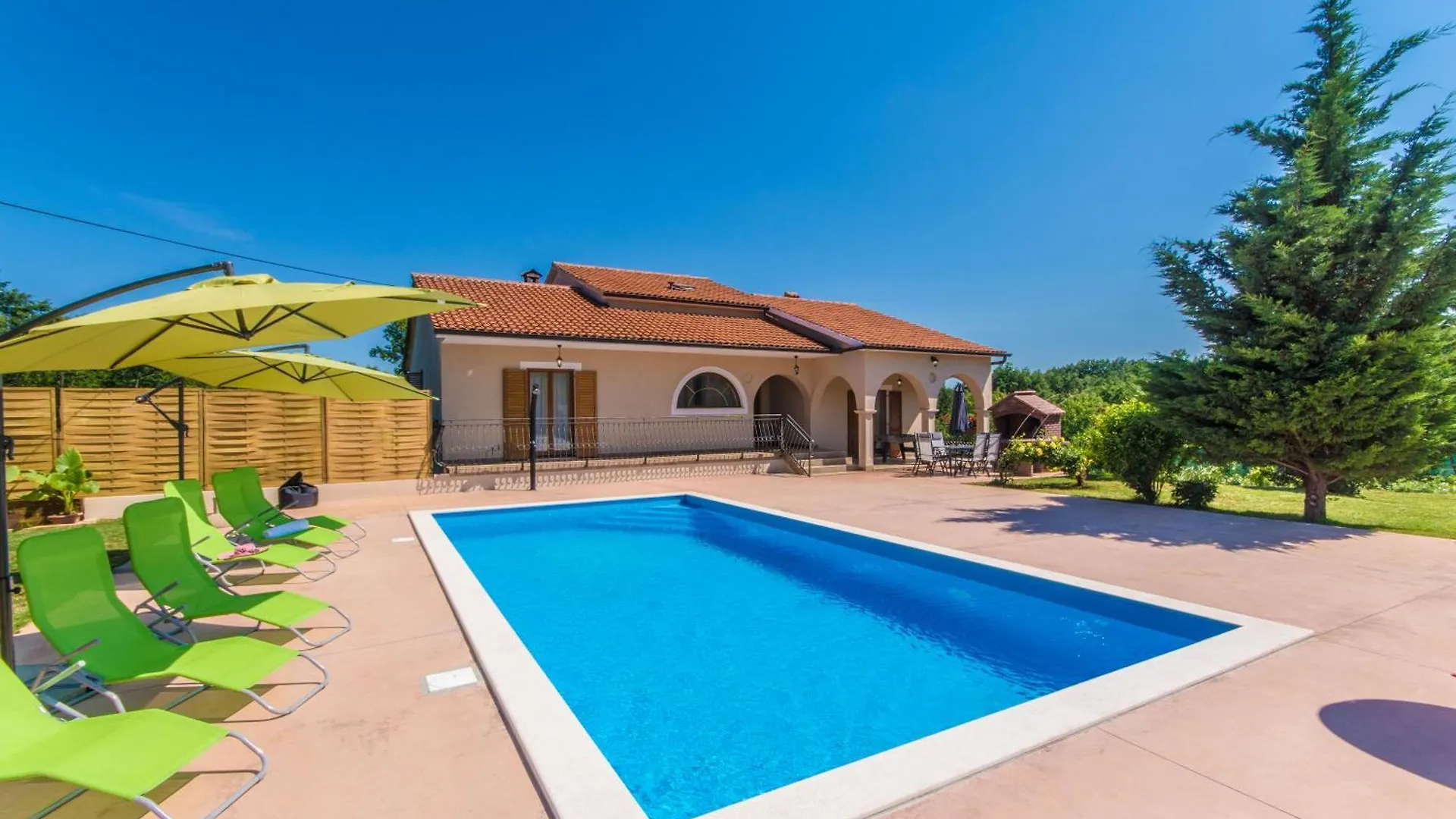 펜션 Villa Dream House, A Charming Pet Friendly Villa Žminj 크로아티아